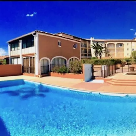 Petit Port Apartment Cogolin